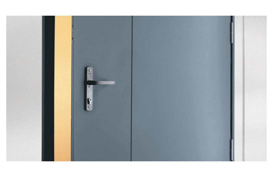 Découvrez les caractéristiques de la porte SECUDOOR